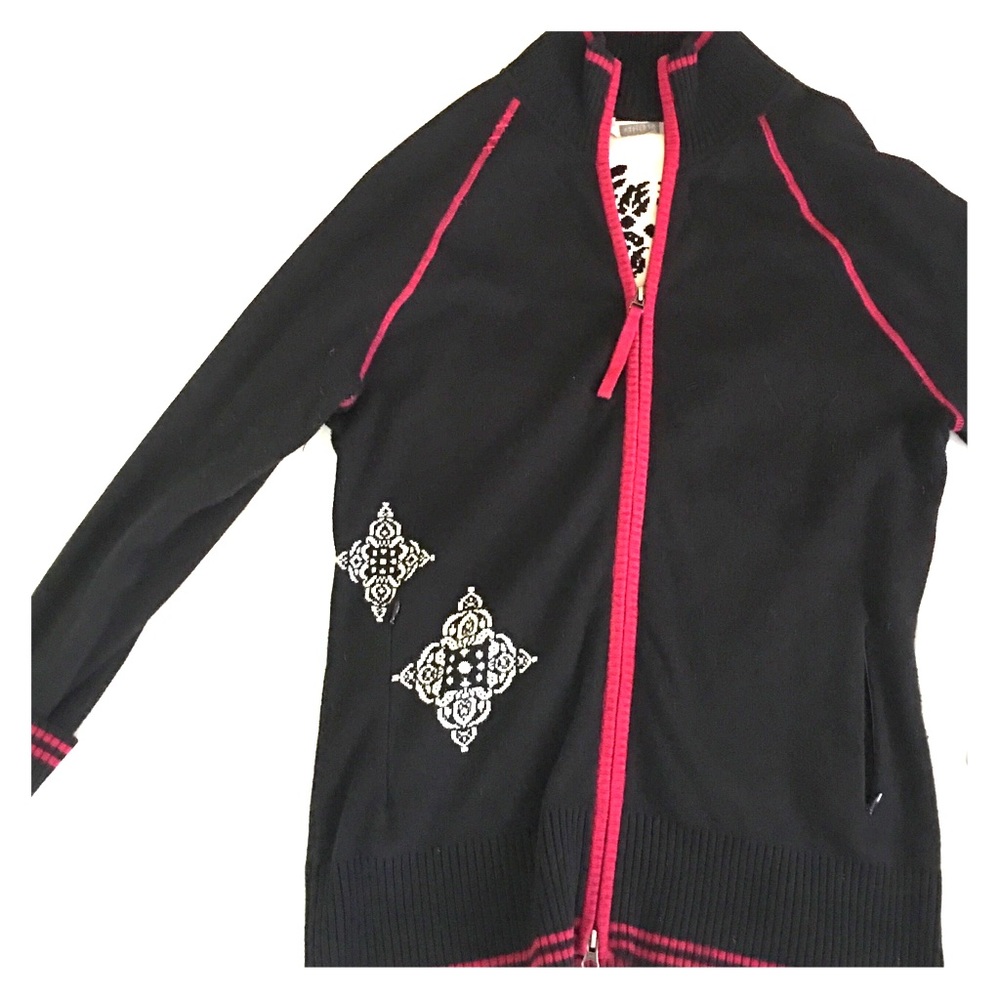 Athleta sweater